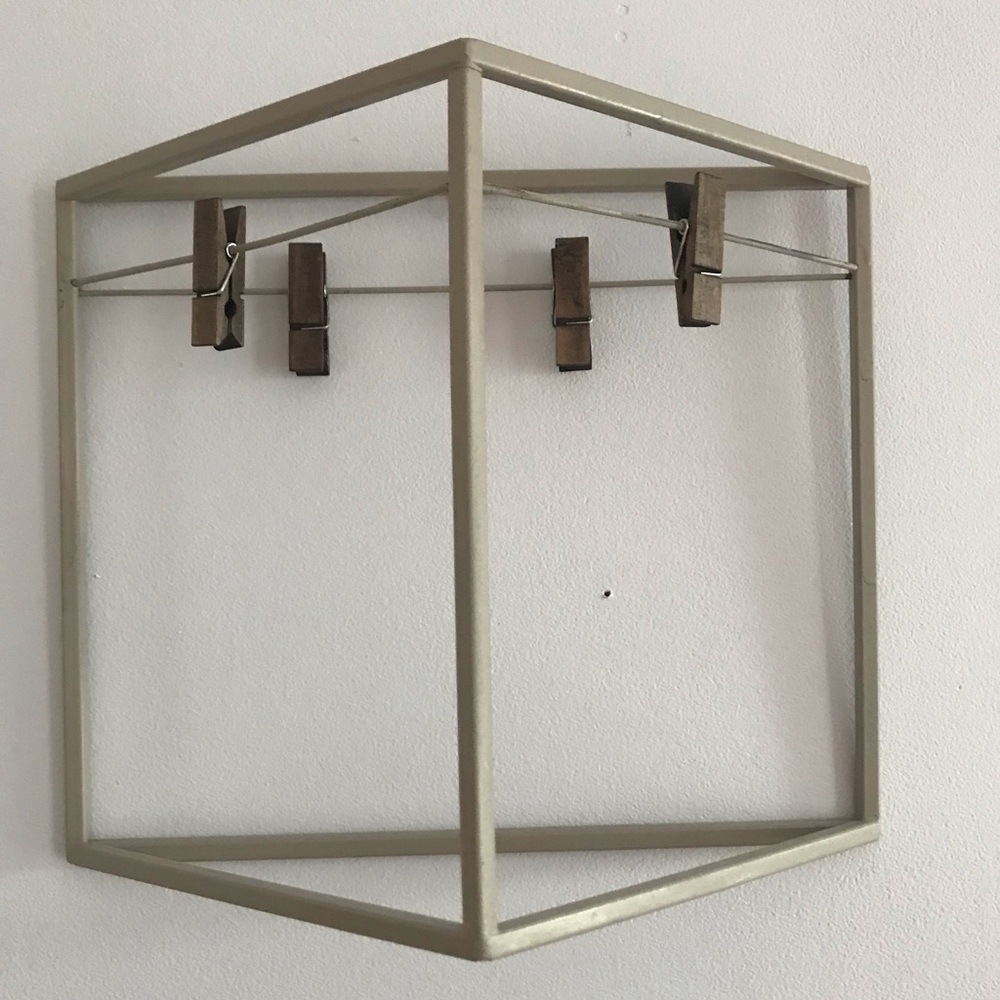 3D Geometric picture frame